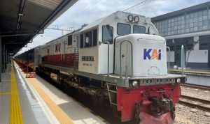Ilustrasi. Kahumas KAI Daop 1 Jakarta Eva Chairunisa mengatakan pengguna Kereta Api Jarak Jauh (KAJJ) meningkat jelang libur nasional 1 Juni 2023. PMJ News.