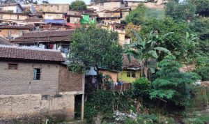 Korban Longsor Jalan Sangkuriang Sudah Mau Dipindahkan, Tapi Kepastian Relokasi Malah Belum Jelas