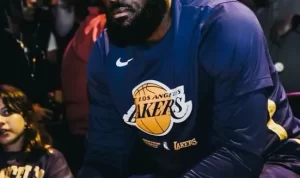 LeBron James Pertimbangkan Pensiun Setelah Kekalahan Lakers!