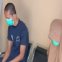 Pelaku Video Asusila di Kebun Teh Ciwidey Terancam Masuk Bui Selama 12 Tahun Suami pelaku (baju dongker) dan pelaku (jilbab krem) video asusila di Kebun Teh Ciwidey.