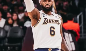 Pensiunnya Carmelo Anthony Berdampak pada LeBron James
