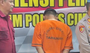 Polres Cimahi berhasil membekuk 7 pelaku ganjal kartu Anjungan Tunai Mandiri (ATM) yang beroperasi diberbagai wilayah di Jawa Barat.