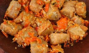 Resep Tahu Kocek Viral Khas Jember/Foto: Tangkapan Layar YouTube (Ika Mardatillah)