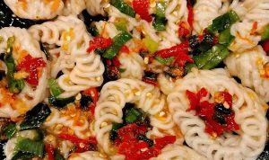 Cara Membuat Seblak Cobek Viral/Foto: Instagram (@yatinurhasanah04)