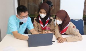 Sebanyak 375 siswa SMASMK di Jawa Barat, Banten, Jawa Tengan dan Papua mendapat pelatihan literasi digital oleh PT BNP Paribas