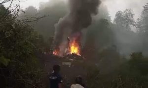 membenarkan mengenai Helikopter jatuh itu. Menurutnya pesawat yang jatuh tersebut sedang latihan di kawasan perkebunan Ciwidey.