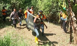 Hilang di Situ Datar Pangalengan, Fikri Ditemukan Tewas di Sekitaran Sungai Setelah dinyatakan hilang secara misterius ketika kemping di Tempat wisata Situ Datar Pangalengan, Kabupaten Bandung akhirnya ditemukan.