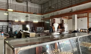 Rekomendasi Kuliner Bandung yang Legendaris, Toko Sumber Hidangan Rekomendasi Kuliner Bandung yang Legendaris, Toko Sumber Hidangan (sumber gambar: GMaps user Fany Cahyawati)