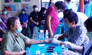 Wujudkan Impian Para Lansia Menjadi Lansia Mandiri, Universitas Kristen Maranatha Gelar Kegiatan PkM di Posbindu Cicendo