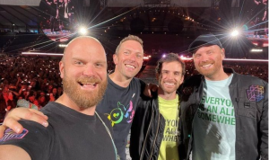 Resmi! Konser Coldplay di Indonesia Diadakan November Nanti Coldplay resmi konser di Indonesia