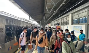 Volume penumpang turun seiring arus balik mudik di area Daop 1 Jakarta dilaporkan mengalami peningkatan hingga 44.000 orang.