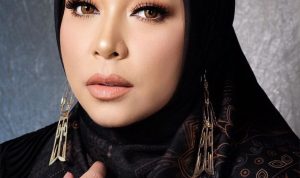 Lirik Lagu Denting – Melly Goeslaw