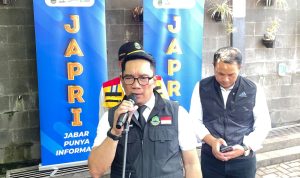 Soal Pungli di PPDB 2023, Ridwan Kamil: Viralkan Saja! Dok. Gubernur Jawa Barat, Ridwan Kamil saat meninjau SMK 4 Padalarang, Kabupaten Bandung Barat. Selasa (16/22). Foto Jabarekspres