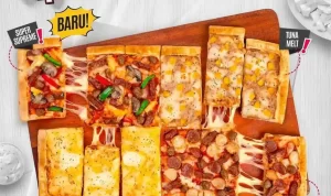 Promo Pizza Hut, Nikmati Kelezatan 4 Topping Dalam 1 Pizza Ini!