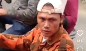 Oknum ormas yang palak sopir truk. Foto : Tangkapan layar instagram