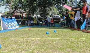 Para peserta didik penyandang disabilitas di SLB-D YPAC Bandung saat memeriahkan aksi kolaborasi dan festival olahraga. (Yanuar/Jabar Ekspres)