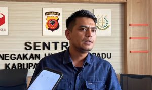 Bawaslu Kabupaten Bandung Temukan Daftar Pemilih Ganda dan Alamat yang Tidak Sesuai Bawaslu Kabupaten Bandung Catat Masih Banyak Daftar Pemilih Ganda dan Alamat yang Tidak Ditemukan. Foto Agi Jabarekspres
