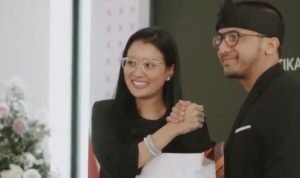 Tren Artis Nyaleg, Begini Tanggapan Warga hingga Kepala Daerah di Bandung Barat Dok. Marcella Zalianty dan Bupati Bandung Barat Hengky Kurniawan. Marcella dilirik partai Golkar untuk Pileg di 2024. Selasa (30/23). Foto Jabarekspres