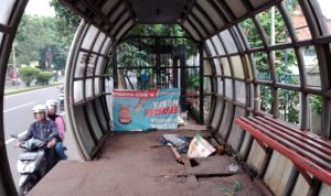 Terbengkalainya Halte di Bandung, Pakar Transportasi ITB Singgung Kedisiplinan Bus Terbengkalainya Halte di Bandung, Pakar Transportasi ITB Singgung Kedisiplinan Bus / Akmal Firmansyah
