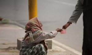 Viral ! Seorang Pengemis Memiliki Cek Hingga 1,35 Miliar