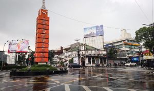Masuki Musim Pancaroba, Hujan Masih Menghantui Kota Bandung! Masuki Pancaroba, Hujan Masih Menghantui Kota Bandung!
