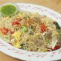 Wangi Spesial Bareng Keluarga! Resep Bihun Goreng Putih