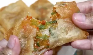 7 Rekomendasi Kuliner Jajanan Khas Bandung, Dijamin Enak! jajanan khas bandung