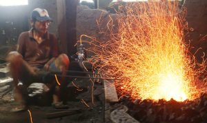 Sempat Dua Tahun Tak Produksi, Gong Factory Kembali Bangkit