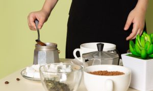 Pahami Perbandingan Kopi dan Teh Hijau yang Baik untuk Diet