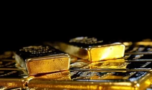 Gold Futures Weakens Again as Dollar Gains Ground on Strong Economic Data
