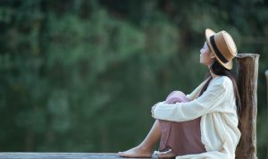 Tipe Zodiak yang Cenderung Lebih Menutup Diri