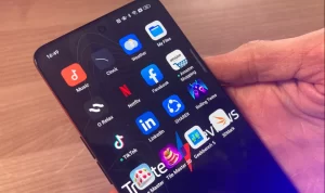 Daftar HP OPPO Terbaru 2023 yang Worth It Buying