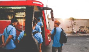 Ilustrasi Viral Soal Study Tour SMAN 21 Bandung, Awas Ini 6 Ciri Agen Travel Abal-Abal!/ Pexels/ Lê Minh