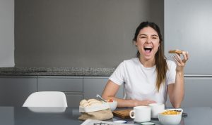 Lakukan Ini! 8 Kebiasaan di Pagi Hari Paling Efektif untuk Turunkan Berat Badan