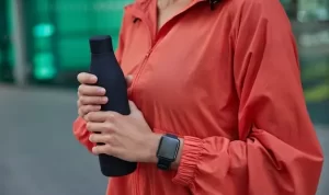 Sini! Simak Perbedaan Smartwatch dan Smartband, Jangan Asal Beli!