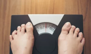 5 Olahraga yang Bisa Cepat Turunkan Berat Badan, Tanpa Ribet!