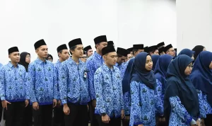 Resmi Kenaikan Gaji PNS, TNI, dan Polri Segera Diumumkan Resmi Kenaikan Gaji PNS, TNI, dan Polri Segera Diumumkan