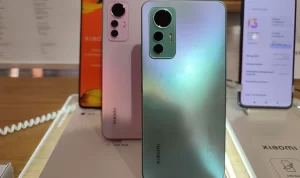 Harga Terbaru Xiaomi 12, HP Berkualitas yang Makin Terjangkau!