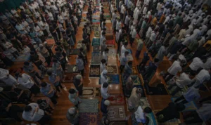 Gelar Shalat Idul Adha, 1.962 Titik di Kota Bandung Disiapkan Ilustrasi: Pelaksanaan shalat Idul Adha