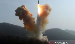 Korea Utara Meluncurkan 2 Rudal Balistik: Provokasi Besar yang Mengguncang Kawasan Perang!