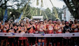 Ajang Borobudur Friendship Run yang diikuti oleh 1.000 pelari dari berbagai daerah menjadi daya tarik wisata Bandung. (DISKOMINFO KOTA BANDUNG)