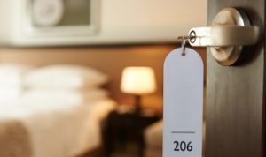 Ilustrasi kamar hotel saat penguasa di Kolaka digrebek karena diduga selingkuh. (pixabay)