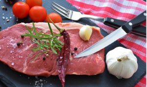 tips mencegah kolesterol saat makan daging kurban. (pixabay)