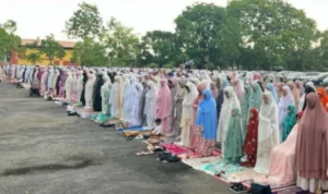 Ilustrasi pelaksanaan Sholat Idul Adha 1444 Hijriyah. (dok. Antara)