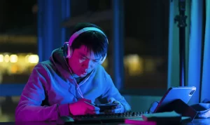 3 Rekomendasi Game Android Online Grafik Kece 2023