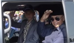 Hari Ini Panji Gumilang Siap Hadiri Panggilan Tim Investigasi! Hari Ini Panji Gumilang Siap Hadiri Panggilan Tim Investigasi!