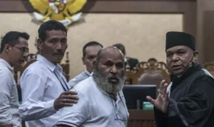 Tidak Masuk Akal! Lukas Enembe Beli Makan dan Minum Rp1 Miliar per Hari