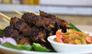 Asli Enak! 3 Rekomendasi Kuliner Bandung Wajib Banget Coba! Asli Enak! 3 Rekomendasi Kuliner Bandung Wajib Banget Coba!