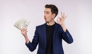 3 Cara Mendapatkan Uang Tambahan Secara Online dari Rumah