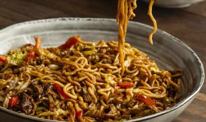 Tertarik Mencoba 3 Kuliner di Bandung yang Murah, Kunjung Tempat Ini!